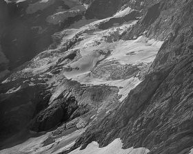 Neige Précaire